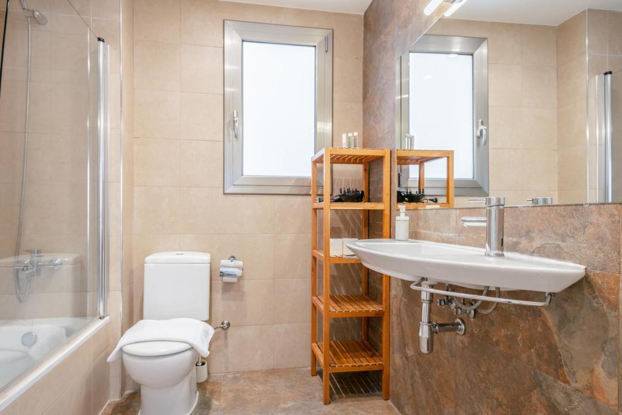Inside Barcelona Apartments Salva Exterior photo