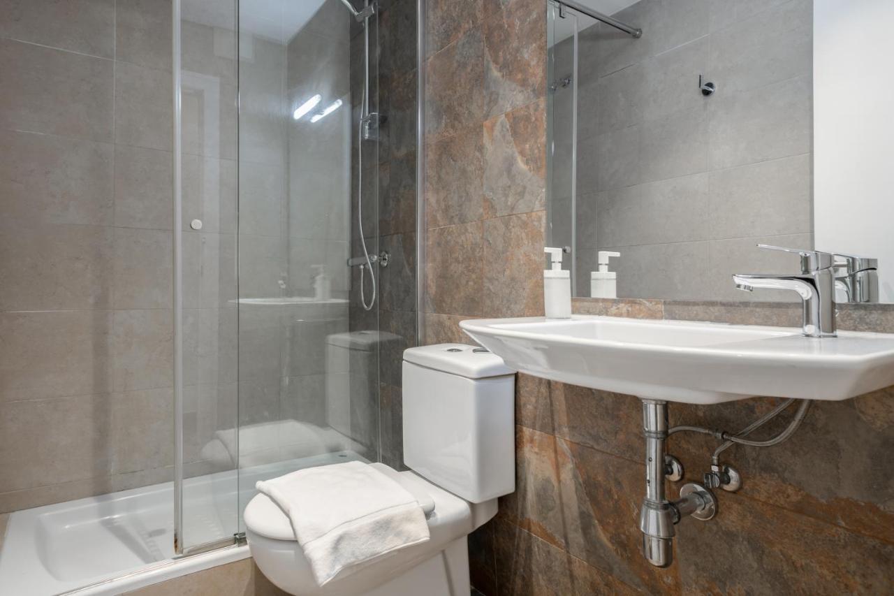 Inside Barcelona Apartments Salva Exterior photo