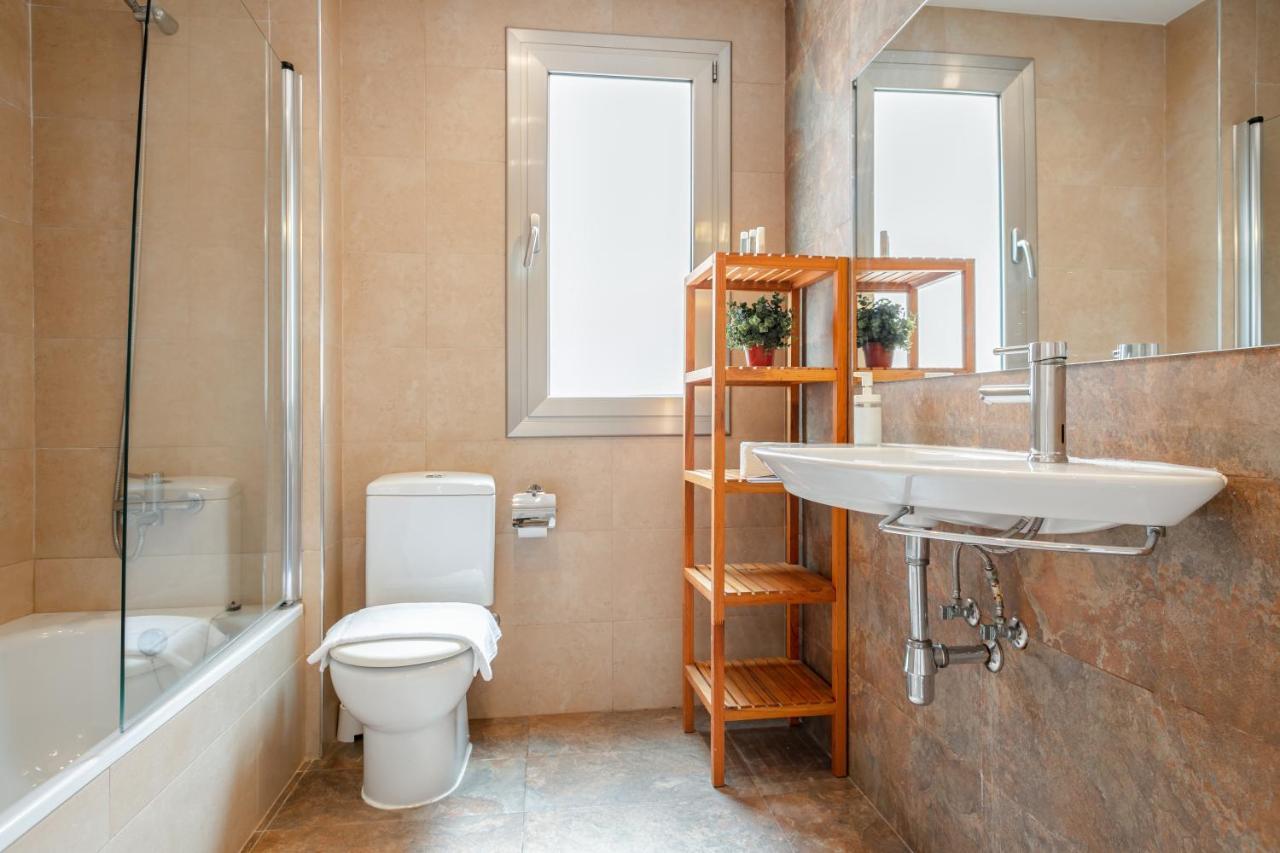 Inside Barcelona Apartments Salva Exterior photo